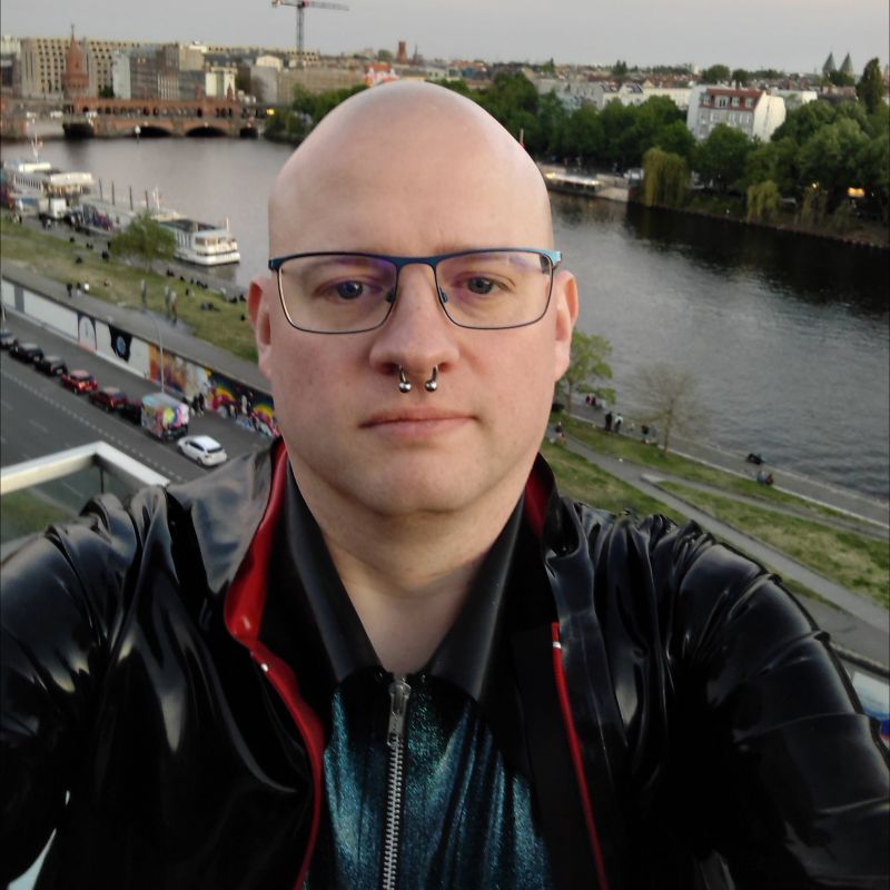 Robert (latexboy) Avatarbild
